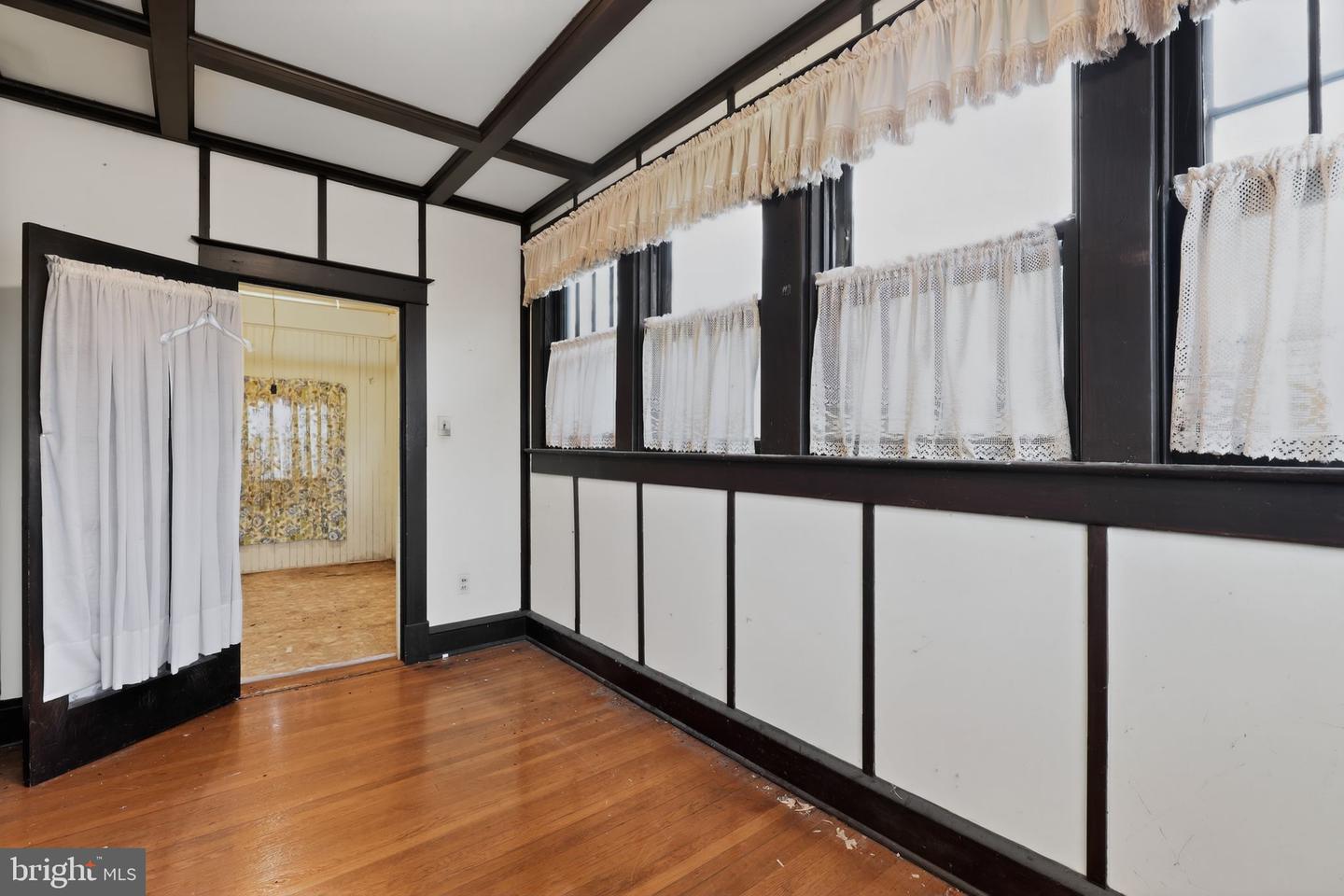 51 BUXTON AVE, NEWPORT NEWS, Virginia 23607, 4 Bedrooms Bedrooms, ,2 BathroomsBathrooms,Residential,For sale,51 BUXTON AVE,VANN2000118 MLS # VANN2000118 51 BUXTON AVE, NEWPORT NEWS, Virginia 23607, 4 Bedrooms Bedrooms, ,2 BathroomsBathrooms,Residential,For sale,51 BUXTON AVE,VANN2000118 MLS # VANN2000118