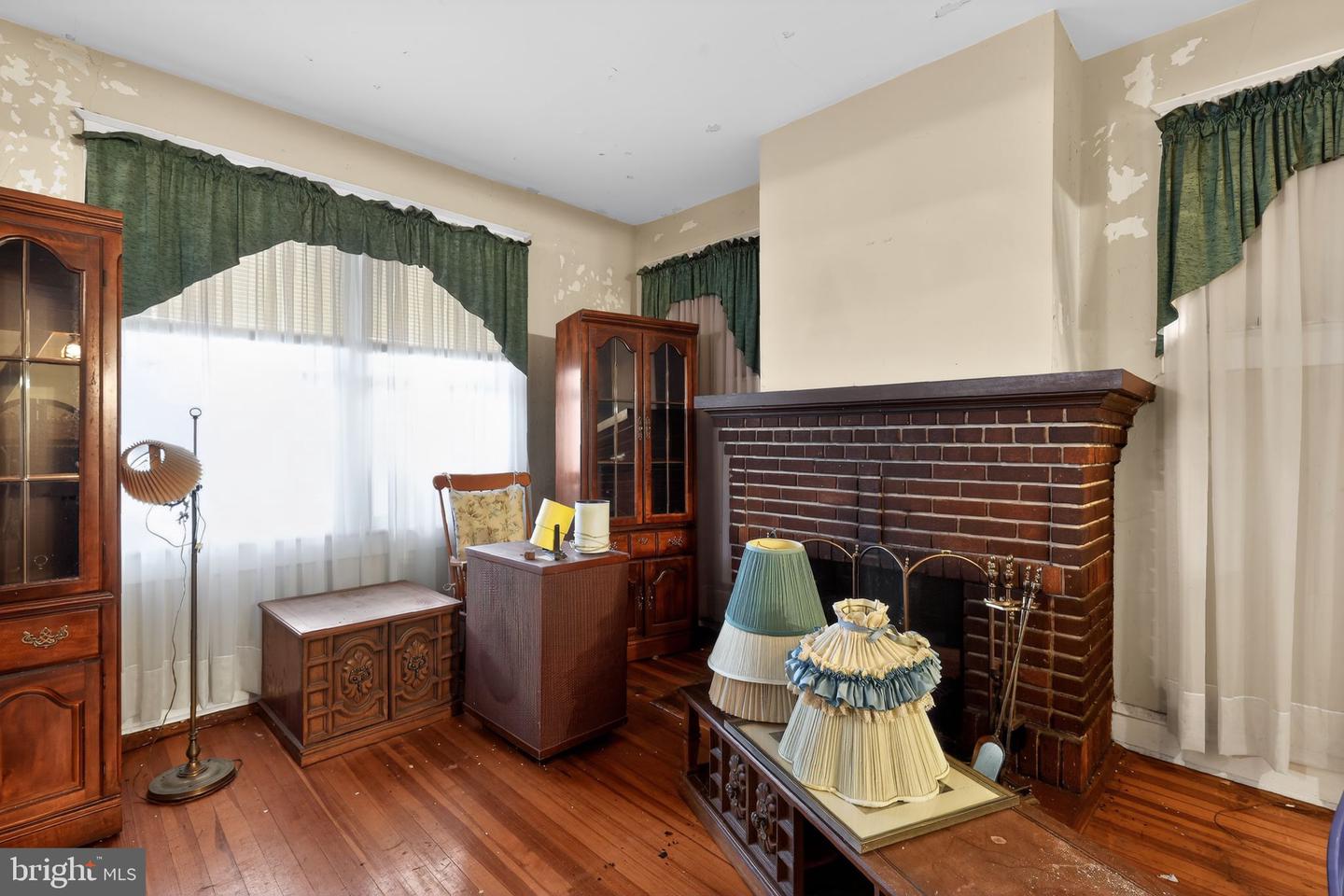 51 BUXTON AVE, NEWPORT NEWS, Virginia 23607, 4 Bedrooms Bedrooms, ,2 BathroomsBathrooms,Residential,For sale,51 BUXTON AVE,VANN2000118 MLS # VANN2000118 51 BUXTON AVE, NEWPORT NEWS, Virginia 23607, 4 Bedrooms Bedrooms, ,2 BathroomsBathrooms,Residential,For sale,51 BUXTON AVE,VANN2000118 MLS # VANN2000118