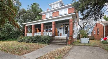 51 BUXTON AVE, NEWPORT NEWS, Virginia 23607, 4 Bedrooms Bedrooms, ,2 BathroomsBathrooms,Residential,For sale,51 BUXTON AVE,VANN2000118 MLS # VANN2000118