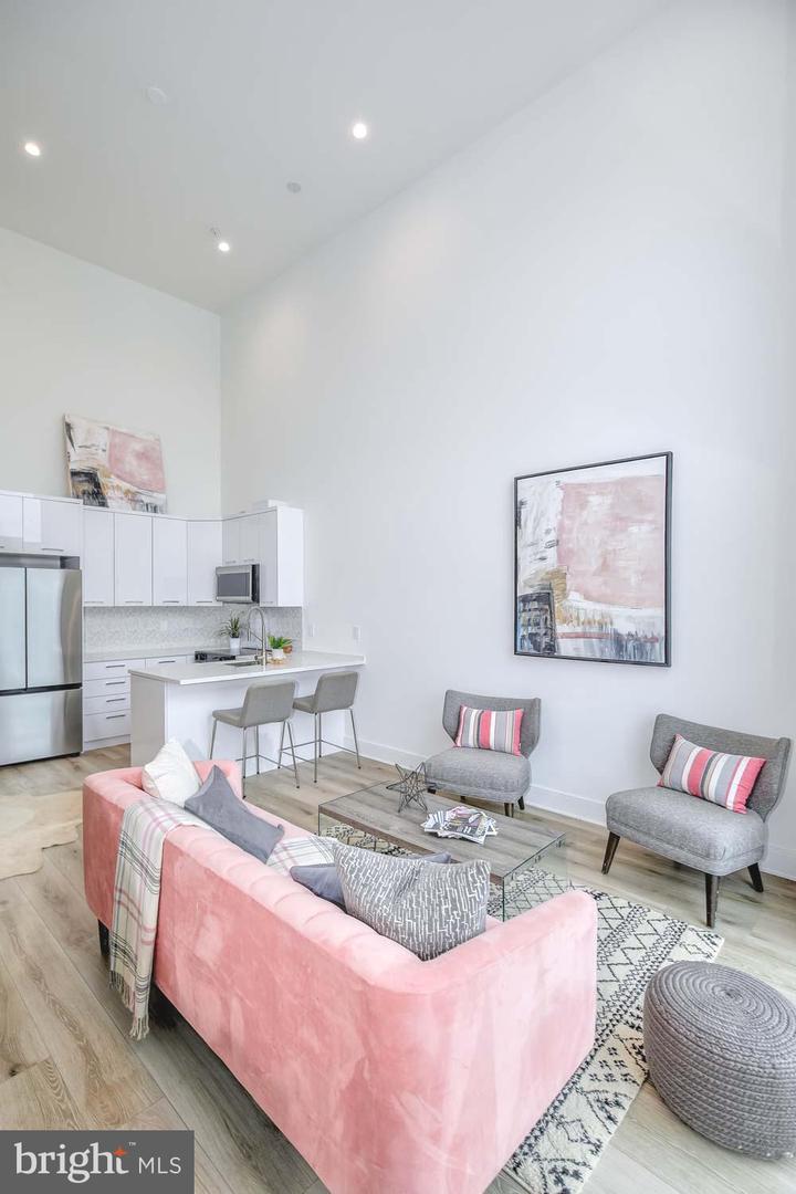 4328 GEORGIA AVE NW #401, WASHINGTON, District Of Columbia 20011, 2 Bedrooms Bedrooms, ,1 BathroomBathrooms,Residential,For sale,4328 GEORGIA AVE NW #401,DCDC2239100 MLS # DCDC2239100