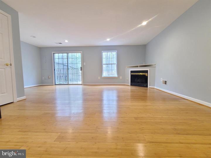 17308 PACIFIC RIM TER, DUMFRIES, Virginia 22025, 3 Bedrooms Bedrooms, ,2 BathroomsBathrooms,Residential,For sale,17308 PACIFIC RIM TER,VAPW2109702 MLS # VAPW2109702