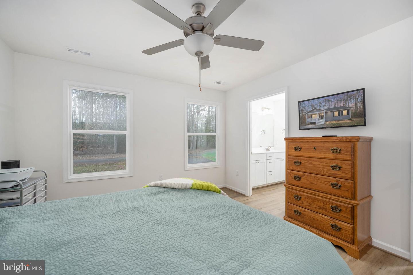 218 SHOREWOOD DR, COLONIAL BEACH, Virginia 22443, 3 Bedrooms Bedrooms, 8 Rooms Rooms,2 BathroomsBathrooms,Residential,For sale,218 SHOREWOOD DR,VAWE2010290 MLS # VAWE2010290 218 SHOREWOOD DR, COLONIAL BEACH, Virginia 22443, 3 Bedrooms Bedrooms, 8 Rooms Rooms,2 BathroomsBathrooms,Residential,For sale,218 SHOREWOOD DR,VAWE2010290 MLS # VAWE2010290