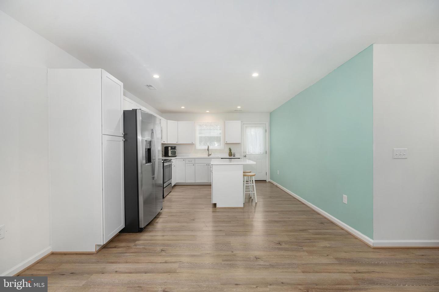 218 SHOREWOOD DR, COLONIAL BEACH, Virginia 22443, 3 Bedrooms Bedrooms, 8 Rooms Rooms,2 BathroomsBathrooms,Residential,For sale,218 SHOREWOOD DR,VAWE2010290 MLS # VAWE2010290 218 SHOREWOOD DR, COLONIAL BEACH, Virginia 22443, 3 Bedrooms Bedrooms, 8 Rooms Rooms,2 BathroomsBathrooms,Residential,For sale,218 SHOREWOOD DR,VAWE2010290 MLS # VAWE2010290