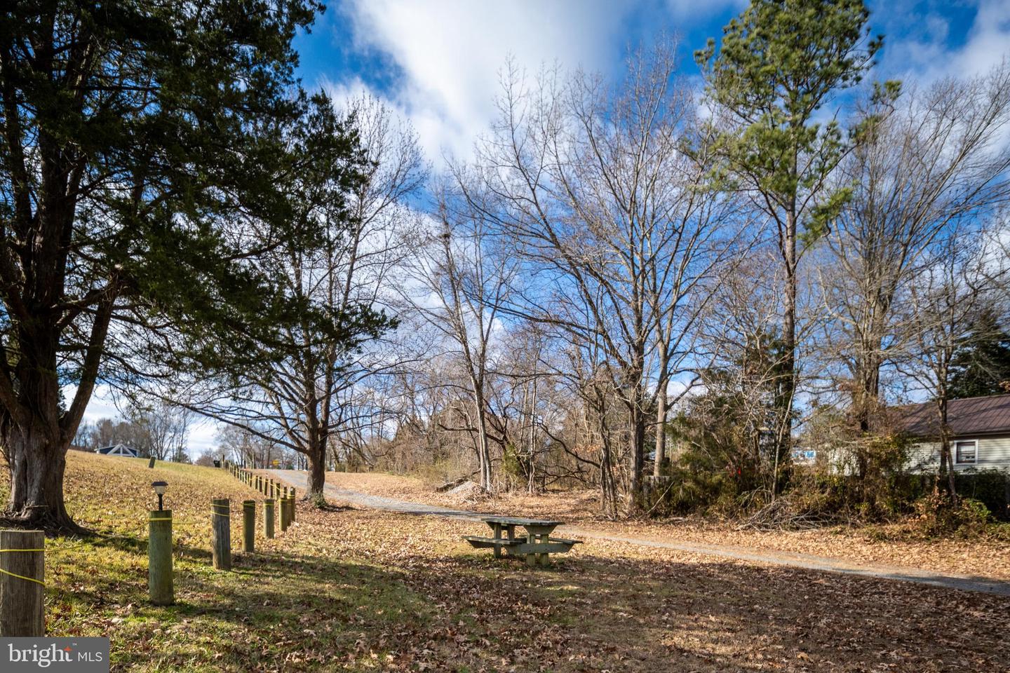 218 SHOREWOOD DR, COLONIAL BEACH, Virginia 22443, 3 Bedrooms Bedrooms, 8 Rooms Rooms,2 BathroomsBathrooms,Residential,For sale,218 SHOREWOOD DR,VAWE2010290 MLS # VAWE2010290 218 SHOREWOOD DR, COLONIAL BEACH, Virginia 22443, 3 Bedrooms Bedrooms, 8 Rooms Rooms,2 BathroomsBathrooms,Residential,For sale,218 SHOREWOOD DR,VAWE2010290 MLS # VAWE2010290