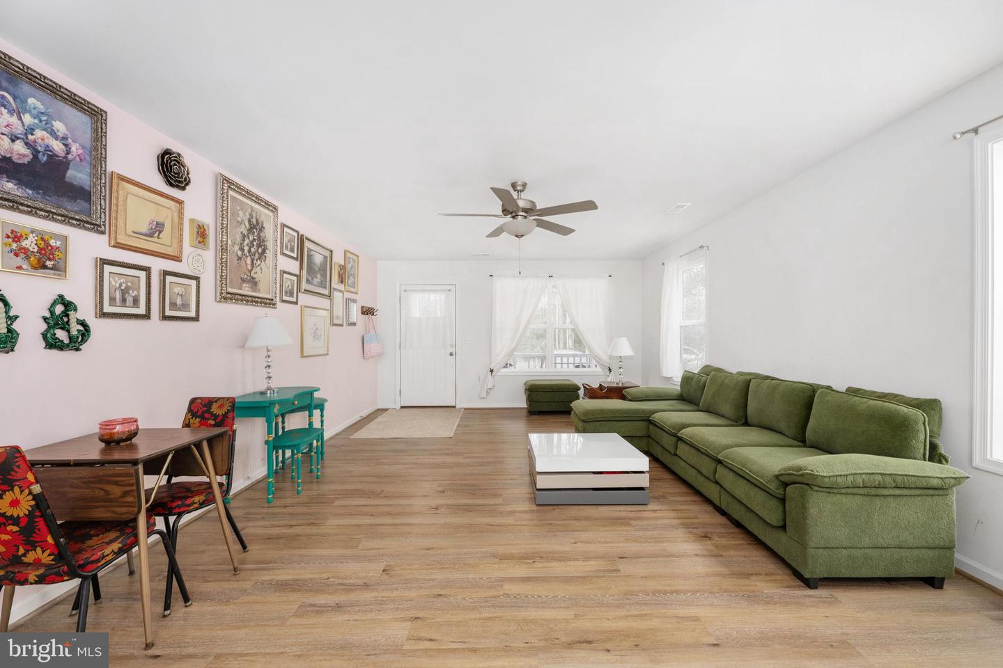 218 SHOREWOOD DR, COLONIAL BEACH, Virginia 22443, 3 Bedrooms Bedrooms, 8 Rooms Rooms,2 BathroomsBathrooms,Residential,For sale,218 SHOREWOOD DR,VAWE2010290 MLS # VAWE2010290 218 SHOREWOOD DR, COLONIAL BEACH, Virginia 22443, 3 Bedrooms Bedrooms, 8 Rooms Rooms,2 BathroomsBathrooms,Residential,For sale,218 SHOREWOOD DR,VAWE2010290 MLS # VAWE2010290