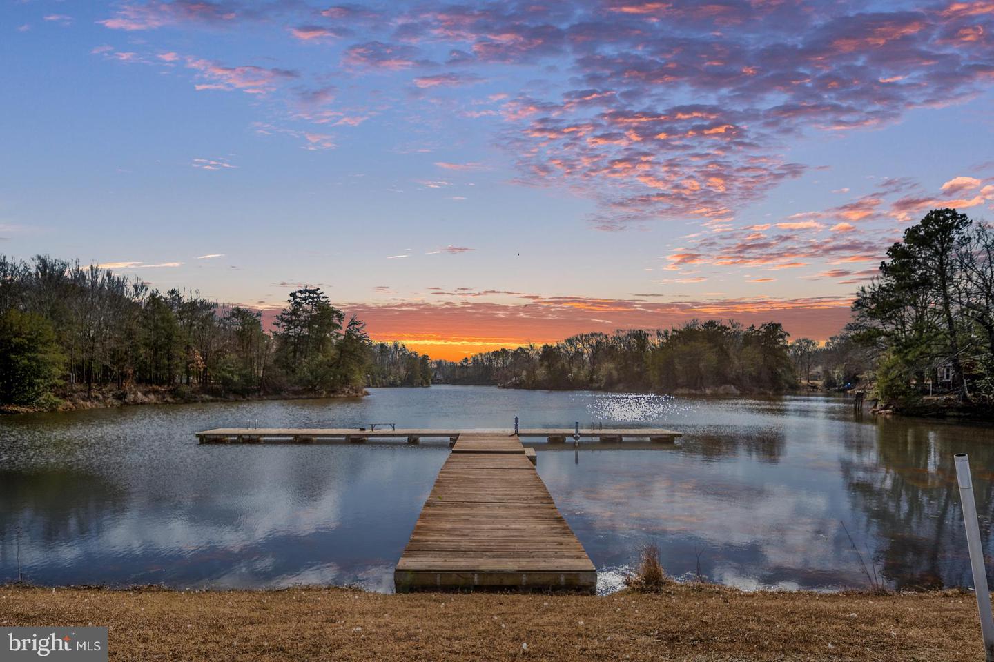 218 SHOREWOOD DR, COLONIAL BEACH, Virginia 22443, 3 Bedrooms Bedrooms, 8 Rooms Rooms,2 BathroomsBathrooms,Residential,For sale,218 SHOREWOOD DR,VAWE2010290 MLS # VAWE2010290 218 SHOREWOOD DR, COLONIAL BEACH, Virginia 22443, 3 Bedrooms Bedrooms, 8 Rooms Rooms,2 BathroomsBathrooms,Residential,For sale,218 SHOREWOOD DR,VAWE2010290 MLS # VAWE2010290