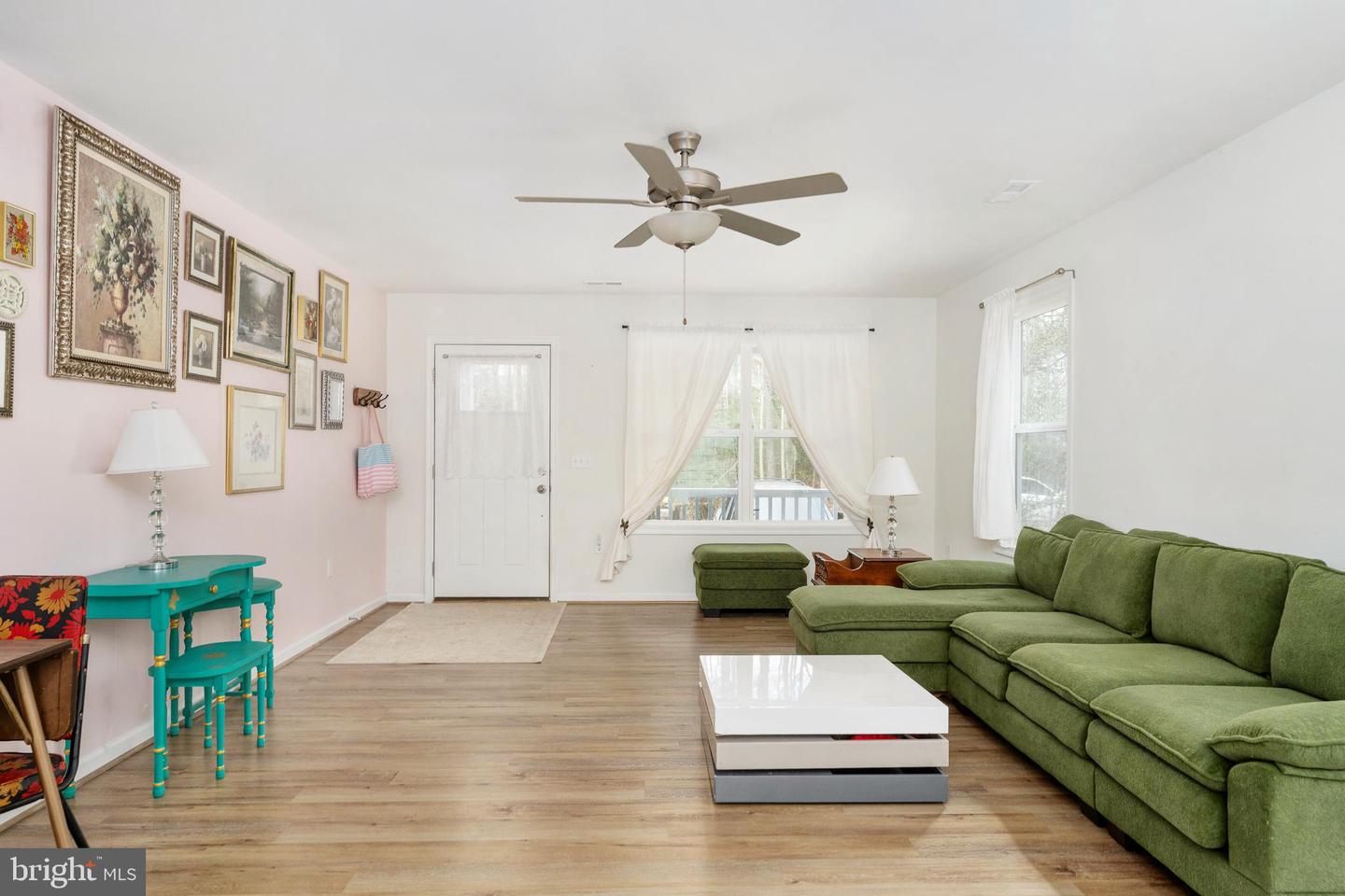 218 SHOREWOOD DR, COLONIAL BEACH, Virginia 22443, 3 Bedrooms Bedrooms, 8 Rooms Rooms,2 BathroomsBathrooms,Residential,For sale,218 SHOREWOOD DR,VAWE2010290 MLS # VAWE2010290 218 SHOREWOOD DR, COLONIAL BEACH, Virginia 22443, 3 Bedrooms Bedrooms, 8 Rooms Rooms,2 BathroomsBathrooms,Residential,For sale,218 SHOREWOOD DR,VAWE2010290 MLS # VAWE2010290