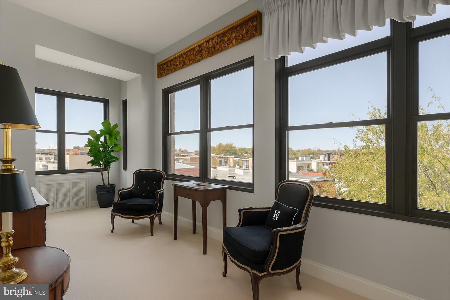 1829 16TH ST NW #4, WASHINGTON, District Of Columbia 20009, 2 Bedrooms Bedrooms, ,2 BathroomsBathrooms,Residential,For sale,1829 16TH ST NW #4,DCDC2239172 MLS # DCDC2239172