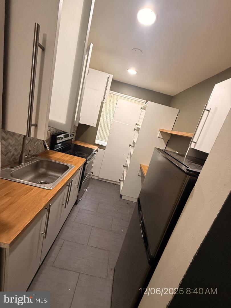 510 RIDGE RD SE #102, WASHINGTON, District Of Columbia 20019, 2 Bedrooms Bedrooms, 3 Rooms Rooms,1 BathroomBathrooms,Residential,For sale,510 RIDGE RD SE #102,DCDC2239176 MLS # DCDC2239176