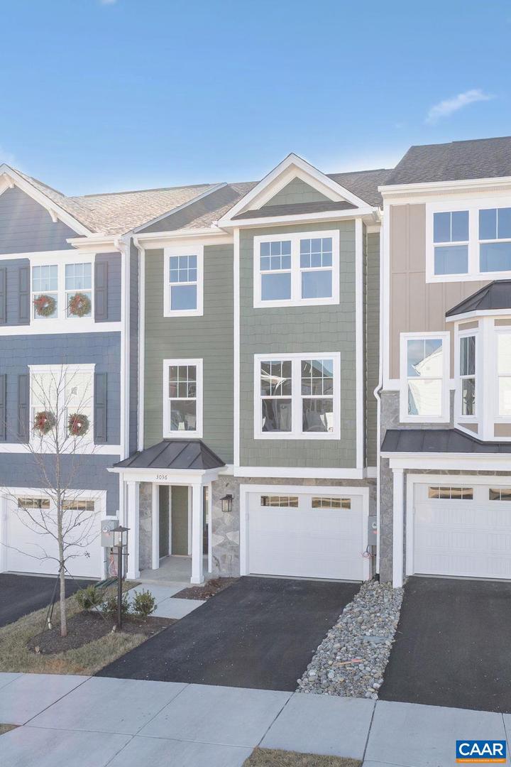 3036 FARROW CIR, CHARLOTTESVILLE, Virginia 22901, 3 Bedrooms Bedrooms, ,2 BathroomsBathrooms,Residential,For sale,3036 FARROW CIR,672114 MLS # 672114 3036 FARROW CIR, CHARLOTTESVILLE, Virginia 22901, 3 Bedrooms Bedrooms, ,2 BathroomsBathrooms,Residential,For sale,3036 FARROW CIR,672114 MLS # 672114