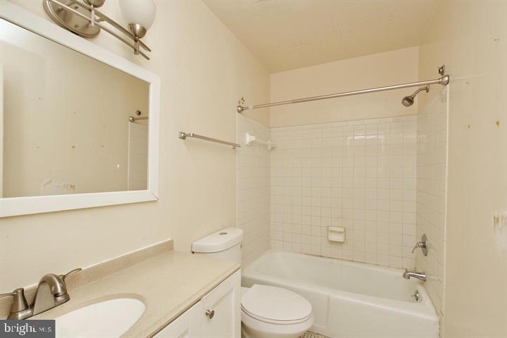 1818 BRYANT ST NE, WASHINGTON, District Of Columbia 20018, 3 Bedrooms Bedrooms, ,1 BathroomBathrooms,Residential,For sale,1818 BRYANT ST NE,DCDC2239300 MLS # DCDC2239300