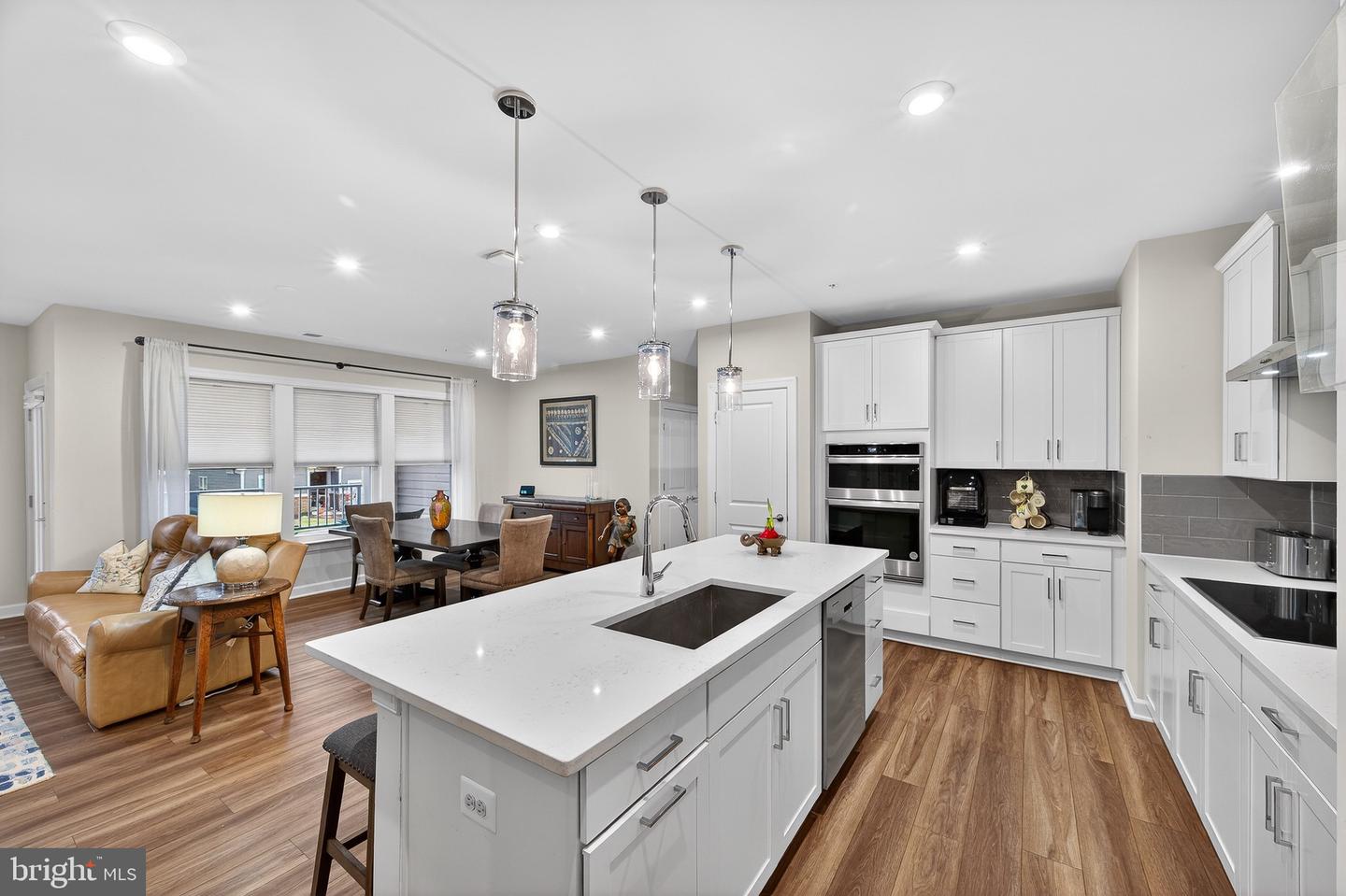 21630 HAWKSBILL HIGH CIR #204, STERLING, Virginia 20164, 2 Bedrooms Bedrooms, ,2 BathroomsBathrooms,Residential,For sale,21630 HAWKSBILL HIGH CIR #204,VALO2101016 MLS # VALO2101016