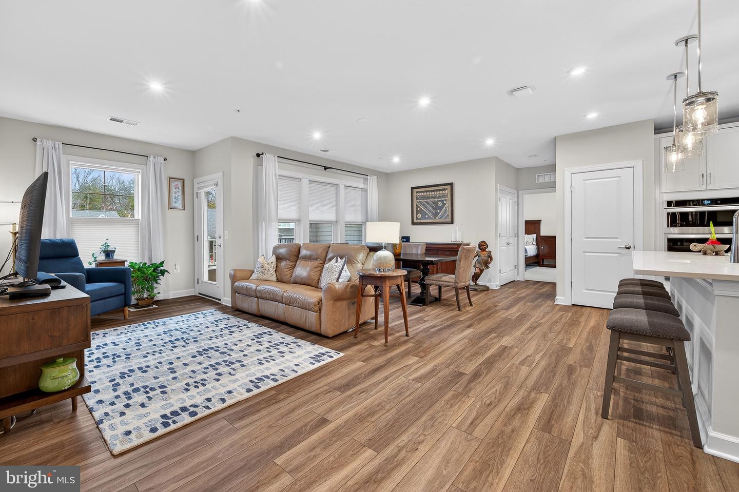 21630 HAWKSBILL HIGH CIR #204, STERLING, Virginia 20164, 2 Bedrooms Bedrooms, ,2 BathroomsBathrooms,Residential,For sale,21630 HAWKSBILL HIGH CIR #204,VALO2101016 MLS # VALO2101016