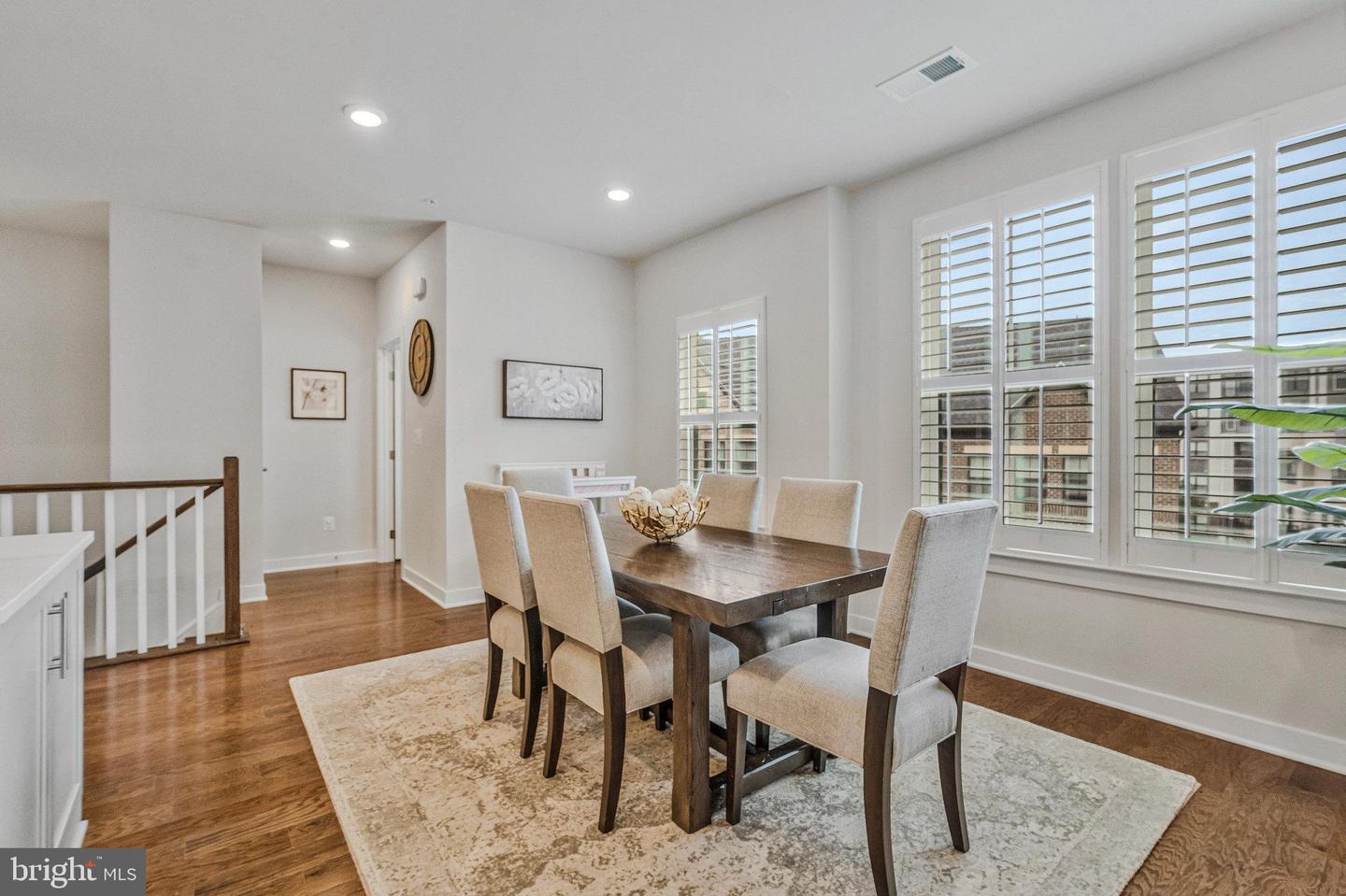 13240 LAKE WOODLAND WAY #5F, HERNDON, Virginia 20171, 3 Bedrooms Bedrooms, ,2 BathroomsBathrooms,Residential,For sale,13240 LAKE WOODLAND WAY #5F,VAFX2243776 MLS # VAFX2243776