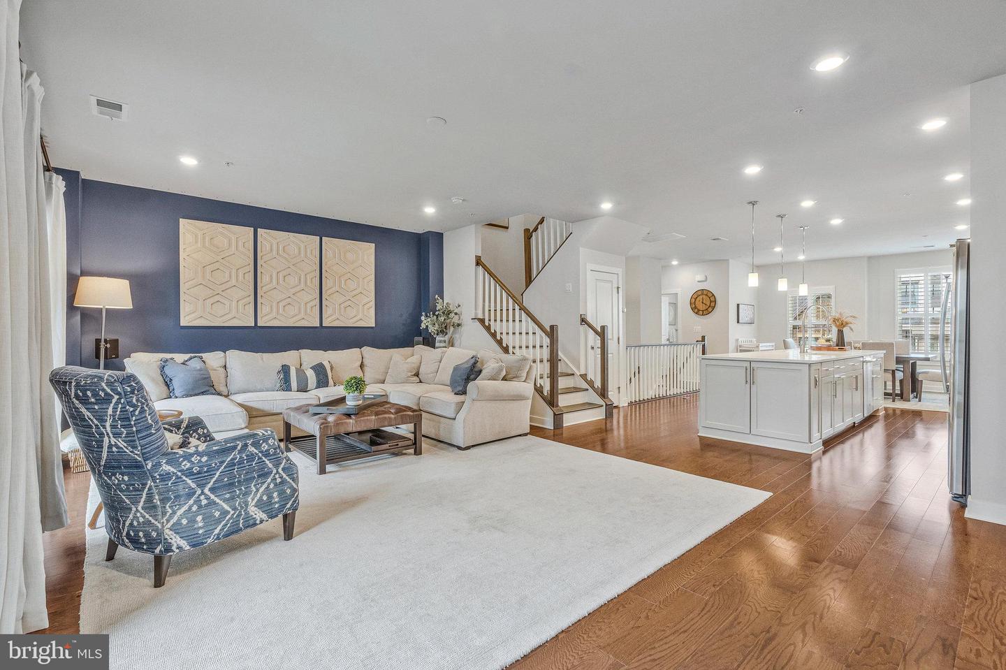 13240 LAKE WOODLAND WAY #5F, HERNDON, Virginia 20171, 3 Bedrooms Bedrooms, ,2 BathroomsBathrooms,Residential,For sale,13240 LAKE WOODLAND WAY #5F,VAFX2243776 MLS # VAFX2243776