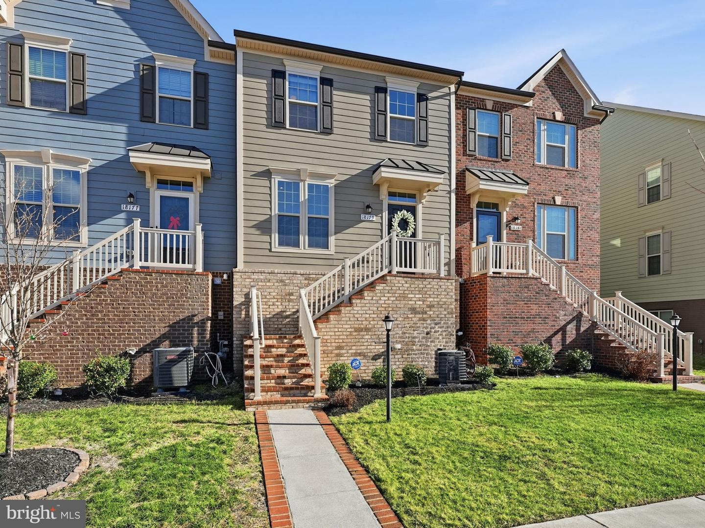 18179 RED MULBERRY RD, DUMFRIES, Virginia 22026, 3 Bedrooms Bedrooms, ,2 BathroomsBathrooms,Residential,For sale,18179 RED MULBERRY RD,VAPW2104234 MLS # VAPW2104234