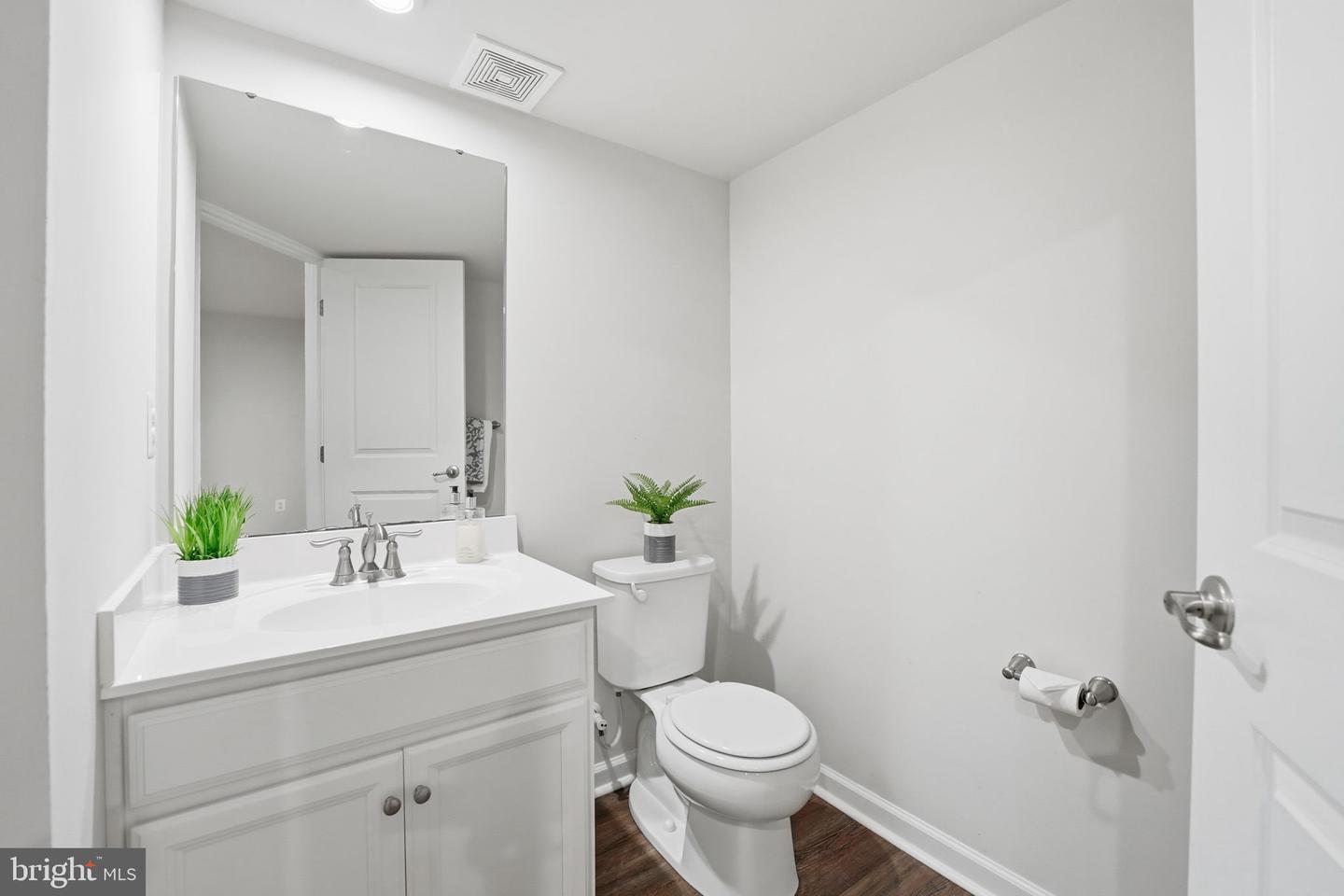 18179 RED MULBERRY RD, DUMFRIES, Virginia 22026, 3 Bedrooms Bedrooms, ,2 BathroomsBathrooms,Residential,For sale,18179 RED MULBERRY RD,VAPW2104234 MLS # VAPW2104234