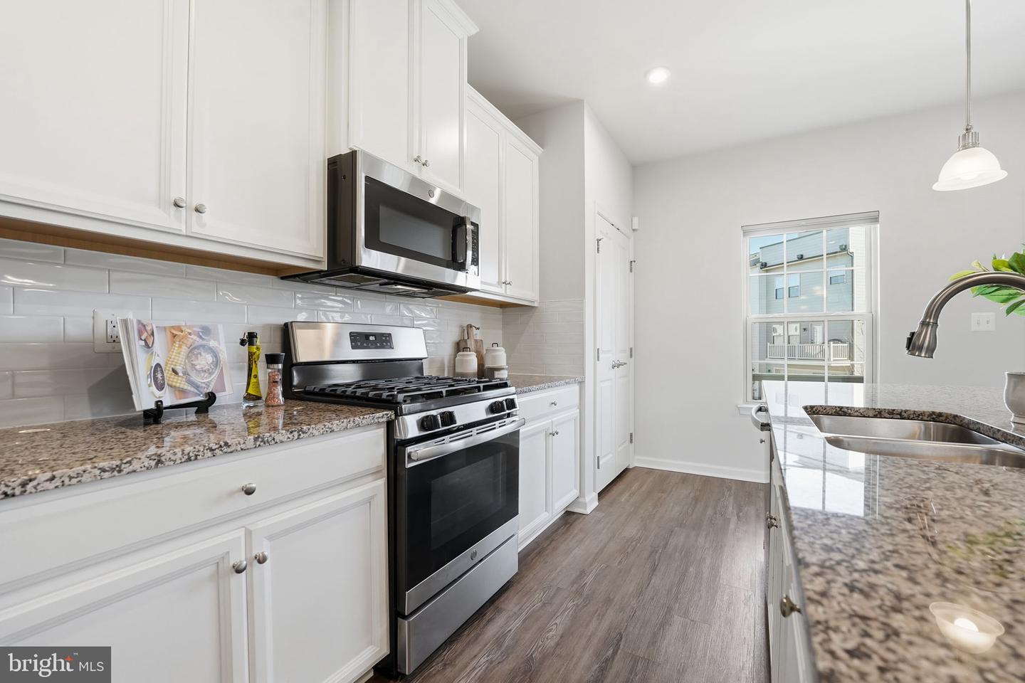 18179 RED MULBERRY RD, DUMFRIES, Virginia 22026, 3 Bedrooms Bedrooms, ,2 BathroomsBathrooms,Residential,For sale,18179 RED MULBERRY RD,VAPW2104234 MLS # VAPW2104234