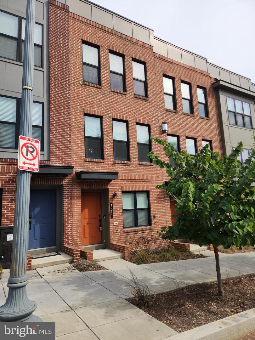 5541 SOUTH DAKOTA AVE NE, WASHINGTON, District Of Columbia 20011, 2 Bedrooms Bedrooms, 2 Rooms Rooms,1 BathroomBathrooms,Residential,For sale,5541 SOUTH DAKOTA AVE NE,DCDC2220690 MLS # DCDC2220690