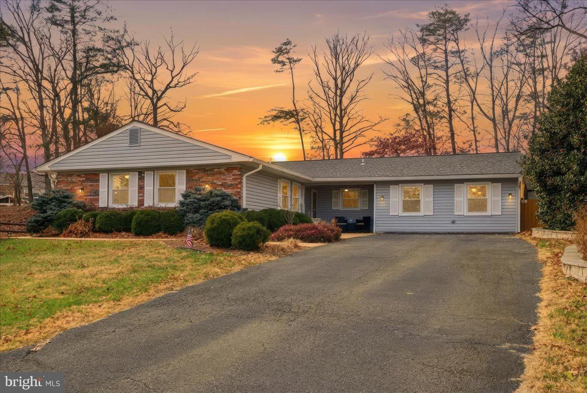 6906 SPROUSE CT, SPRINGFIELD, Virginia 22153, 4 Bedrooms Bedrooms, ,2 BathroomsBathrooms,Residential,For sale,6906 SPROUSE CT,VAFX2275892 MLS # VAFX2275892