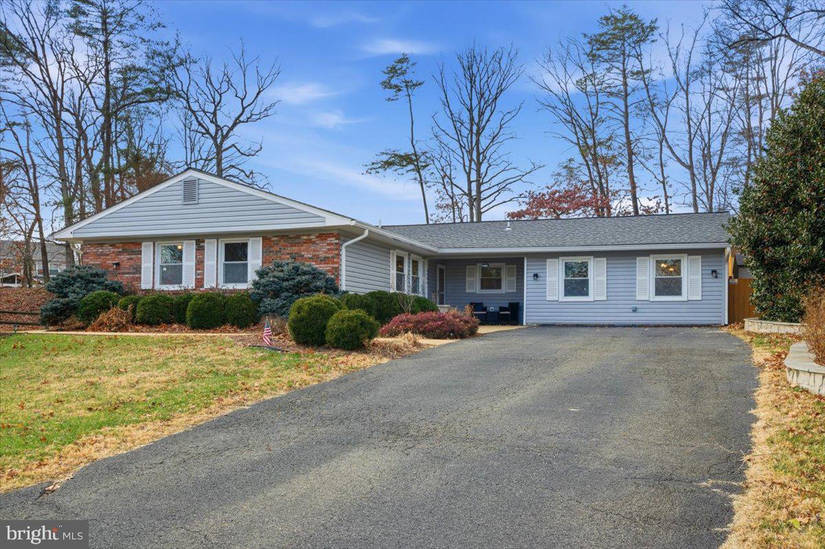 6906 SPROUSE CT, SPRINGFIELD, Virginia 22153, 4 Bedrooms Bedrooms, ,2 BathroomsBathrooms,Residential,For sale,6906 SPROUSE CT,VAFX2275892 MLS # VAFX2275892