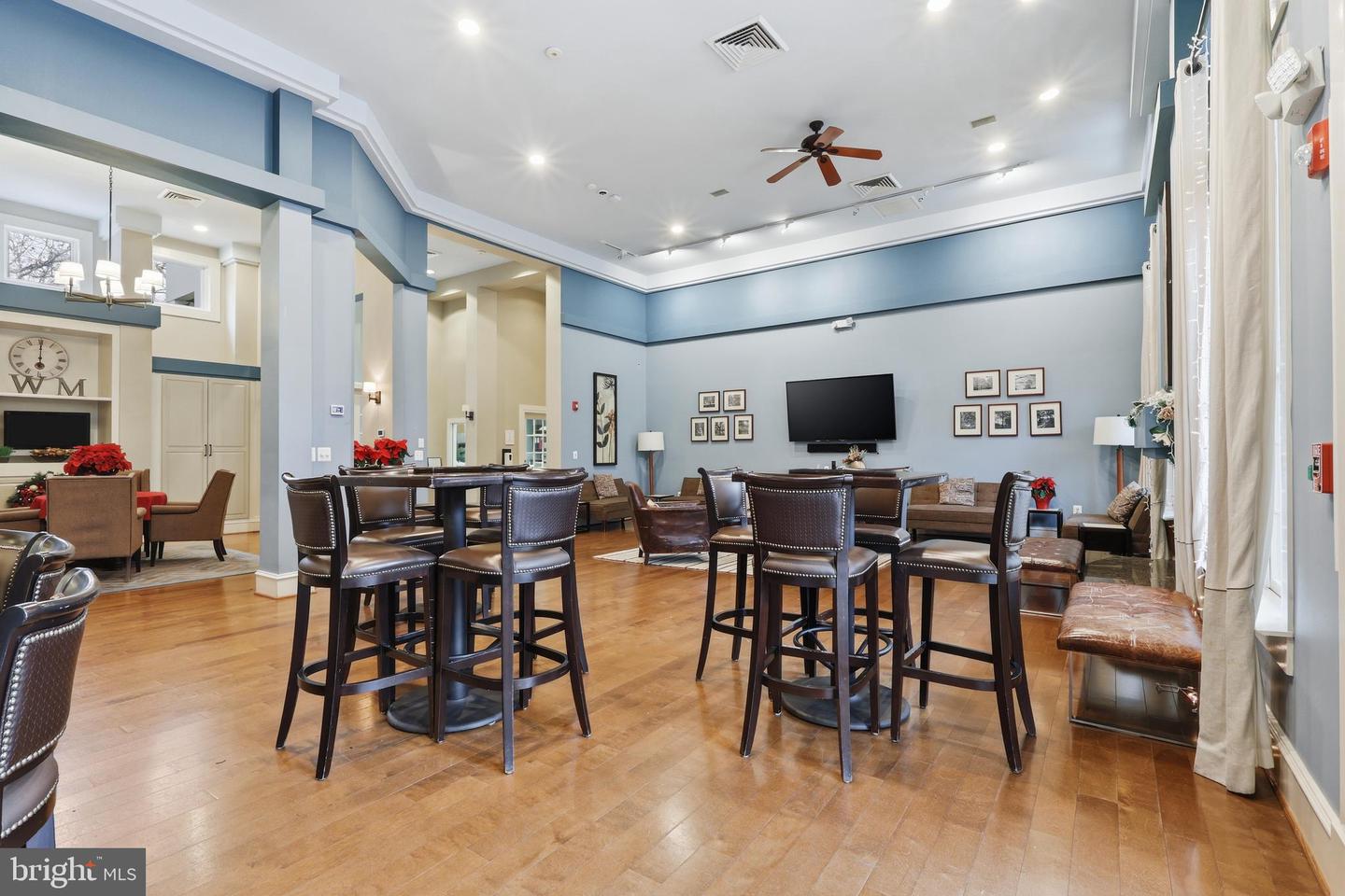 1934 CRESCENT PARK DR #28-A, RESTON, Virginia 20190, 2 Bedrooms Bedrooms, ,2 BathroomsBathrooms,Residential,For sale,1934 CRESCENT PARK DR #28-A,VAFX2276332 MLS # VAFX2276332