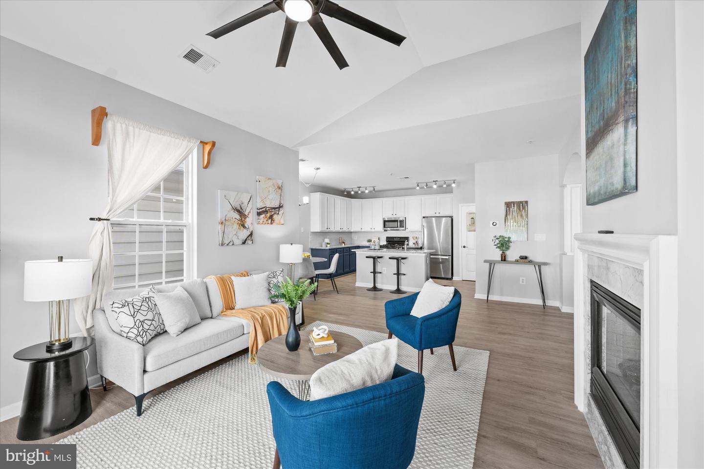 291 CAMERON STATION BLVD #102, ALEXANDRIA, Virginia 22304, 3 Bedrooms Bedrooms, ,2 BathroomsBathrooms,Residential,For sale,291 CAMERON STATION BLVD #102,VAAX2050558 MLS # VAAX2050558