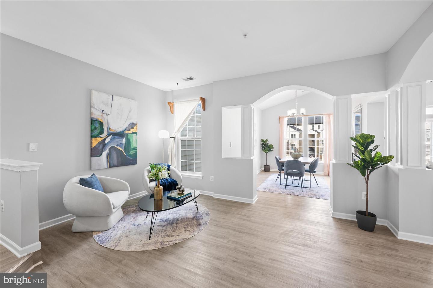 291 CAMERON STATION BLVD #102, ALEXANDRIA, Virginia 22304, 3 Bedrooms Bedrooms, ,2 BathroomsBathrooms,Residential,For sale,291 CAMERON STATION BLVD #102,VAAX2050558 MLS # VAAX2050558