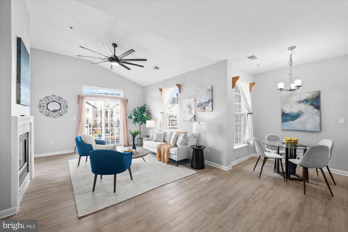 291 CAMERON STATION BLVD #102, ALEXANDRIA, Virginia 22304, 3 Bedrooms Bedrooms, ,2 BathroomsBathrooms,Residential,For sale,291 CAMERON STATION BLVD #102,VAAX2050558 MLS # VAAX2050558