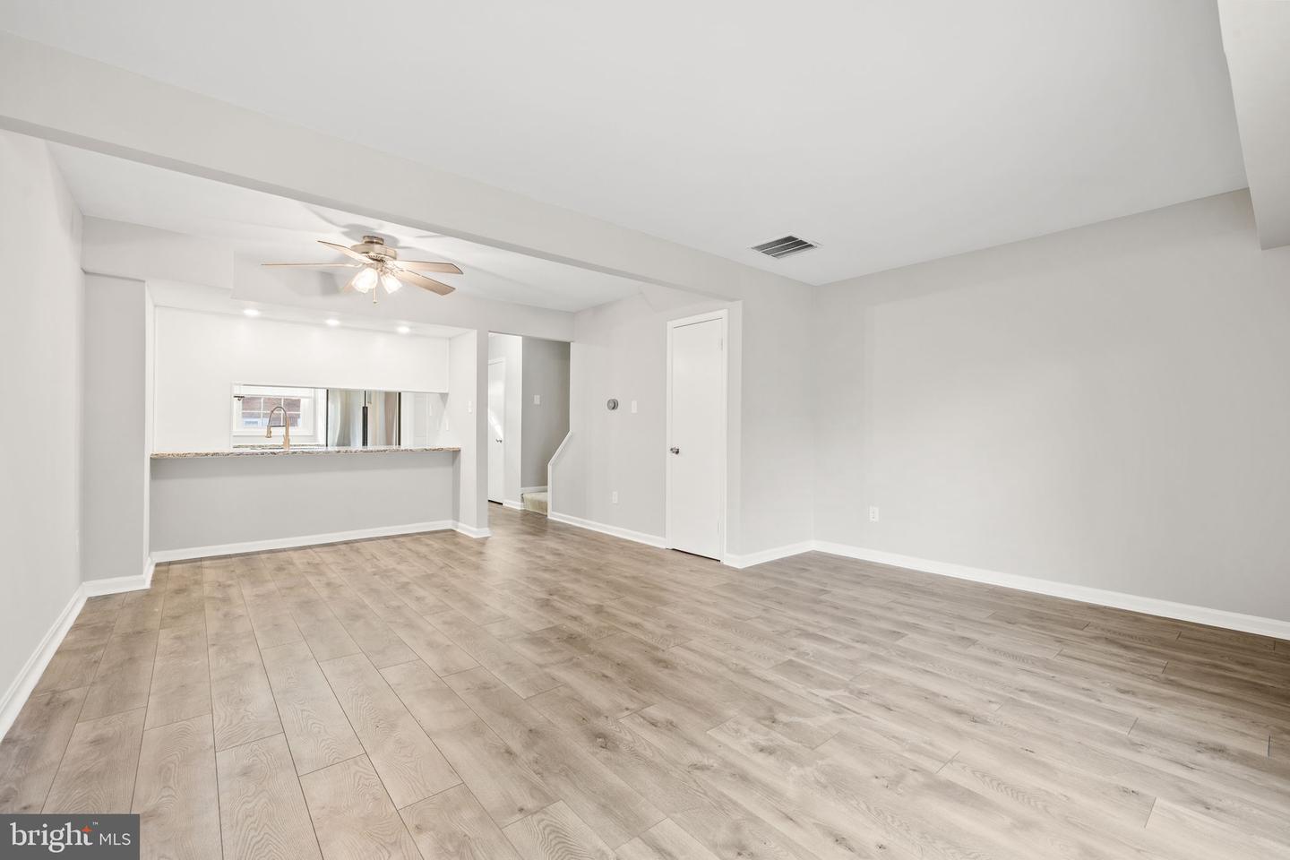 14418 TURIN LN, CENTREVILLE, Virginia 20121, 2 Bedrooms Bedrooms, ,1 BathroomBathrooms,Residential,For sale,14418 TURIN LN,VAFX2275722 MLS # VAFX2275722