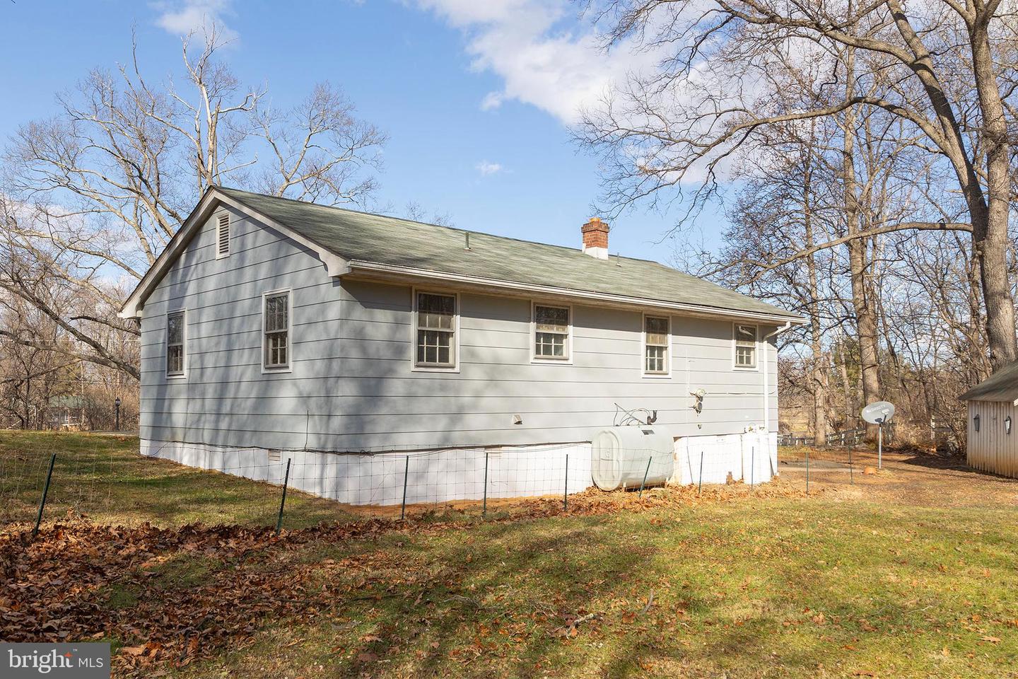 304 GARDEN RD, BERRYVILLE, Virginia 22611, 2 Bedrooms Bedrooms, ,1 BathroomBathrooms,Residential,For sale,304 GARDEN RD,VACL2006174 MLS # VACL2006174 304 GARDEN RD, BERRYVILLE, Virginia 22611, 2 Bedrooms Bedrooms, ,1 BathroomBathrooms,Residential,For sale,304 GARDEN RD,VACL2006174 MLS # VACL2006174