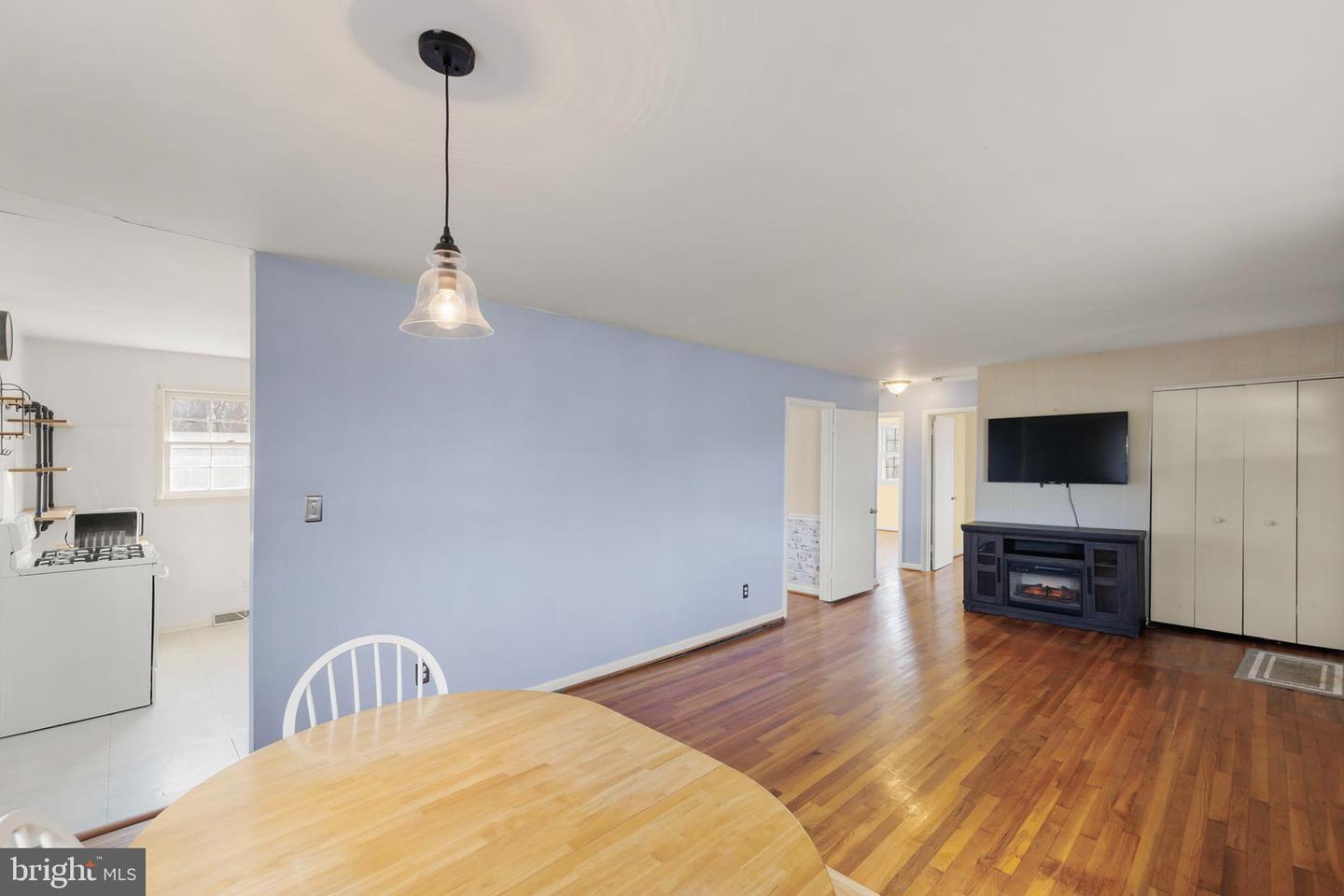 304 GARDEN RD, BERRYVILLE, Virginia 22611, 2 Bedrooms Bedrooms, ,1 BathroomBathrooms,Residential,For sale,304 GARDEN RD,VACL2006174 MLS # VACL2006174 304 GARDEN RD, BERRYVILLE, Virginia 22611, 2 Bedrooms Bedrooms, ,1 BathroomBathrooms,Residential,For sale,304 GARDEN RD,VACL2006174 MLS # VACL2006174