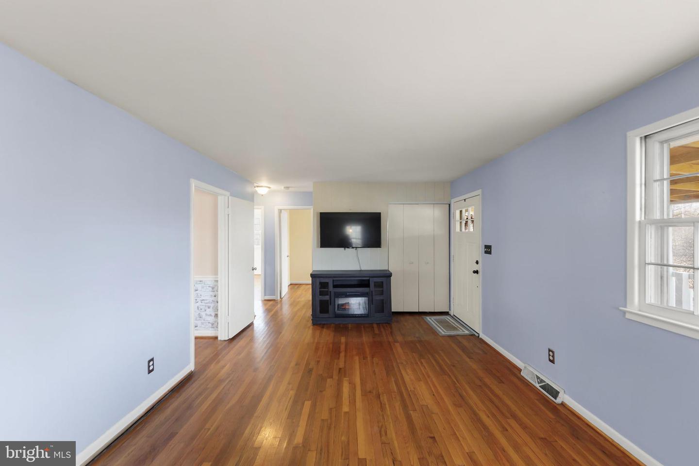 304 GARDEN RD, BERRYVILLE, Virginia 22611, 2 Bedrooms Bedrooms, ,1 BathroomBathrooms,Residential,For sale,304 GARDEN RD,VACL2006174 MLS # VACL2006174 304 GARDEN RD, BERRYVILLE, Virginia 22611, 2 Bedrooms Bedrooms, ,1 BathroomBathrooms,Residential,For sale,304 GARDEN RD,VACL2006174 MLS # VACL2006174