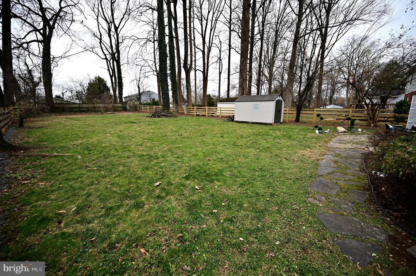 10833 WARWICK AVE, FAIRFAX, Virginia 22030, 3 Bedrooms Bedrooms, 12 Rooms Rooms,1 BathroomBathrooms,Residential,For sale,10833 WARWICK AVE,VAFC2007258 MLS # VAFC2007258