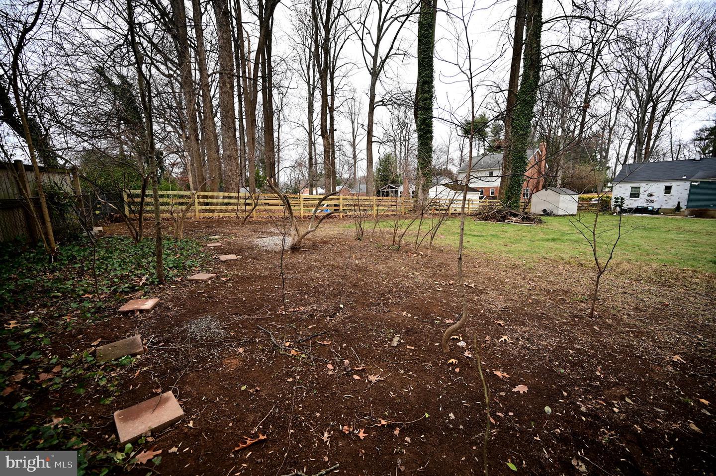 10833 WARWICK AVE, FAIRFAX, Virginia 22030, 3 Bedrooms Bedrooms, 12 Rooms Rooms,1 BathroomBathrooms,Residential,For sale,10833 WARWICK AVE,VAFC2007258 MLS # VAFC2007258