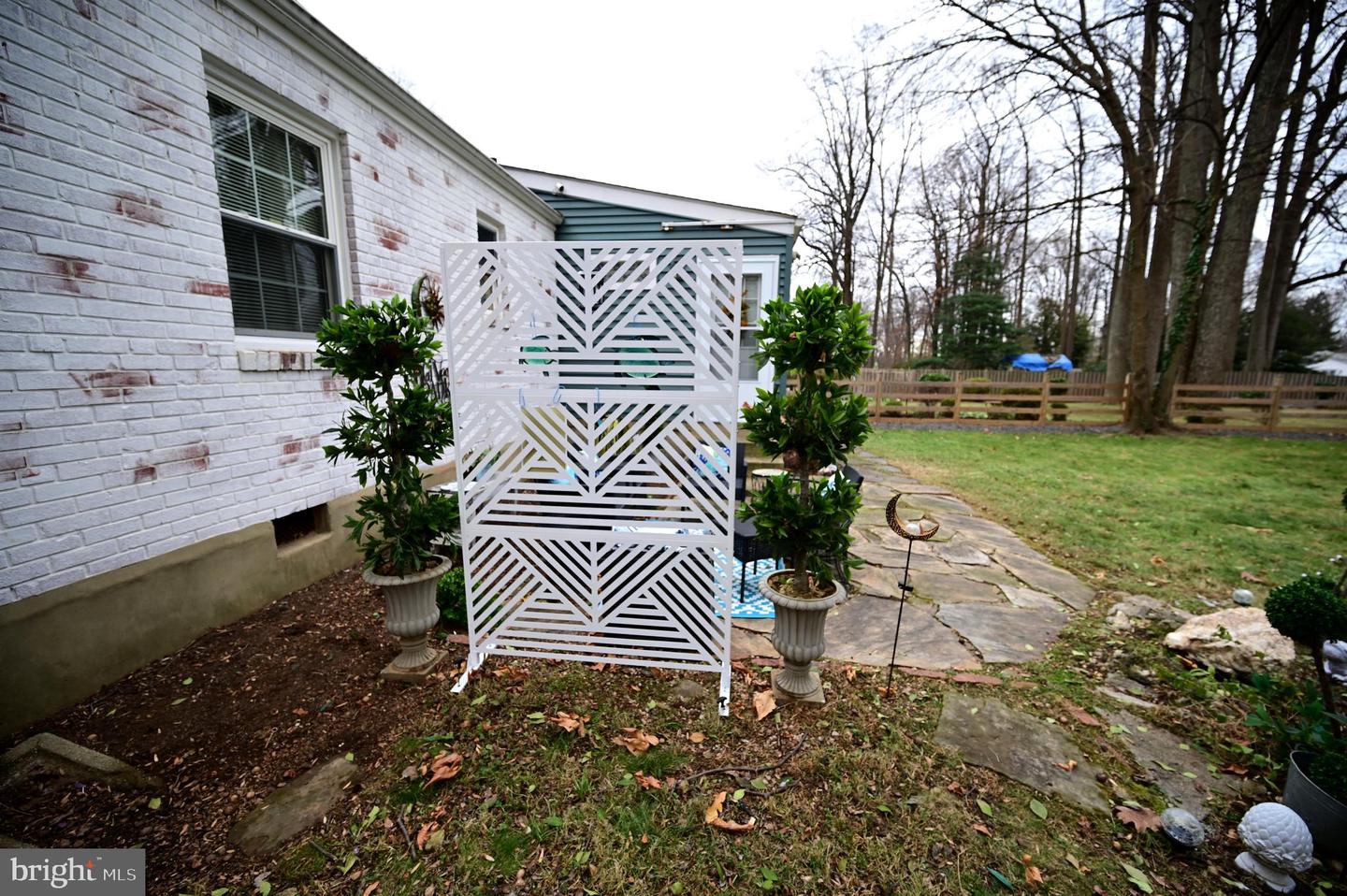 10833 WARWICK AVE, FAIRFAX, Virginia 22030, 3 Bedrooms Bedrooms, 12 Rooms Rooms,1 BathroomBathrooms,Residential,For sale,10833 WARWICK AVE,VAFC2007258 MLS # VAFC2007258