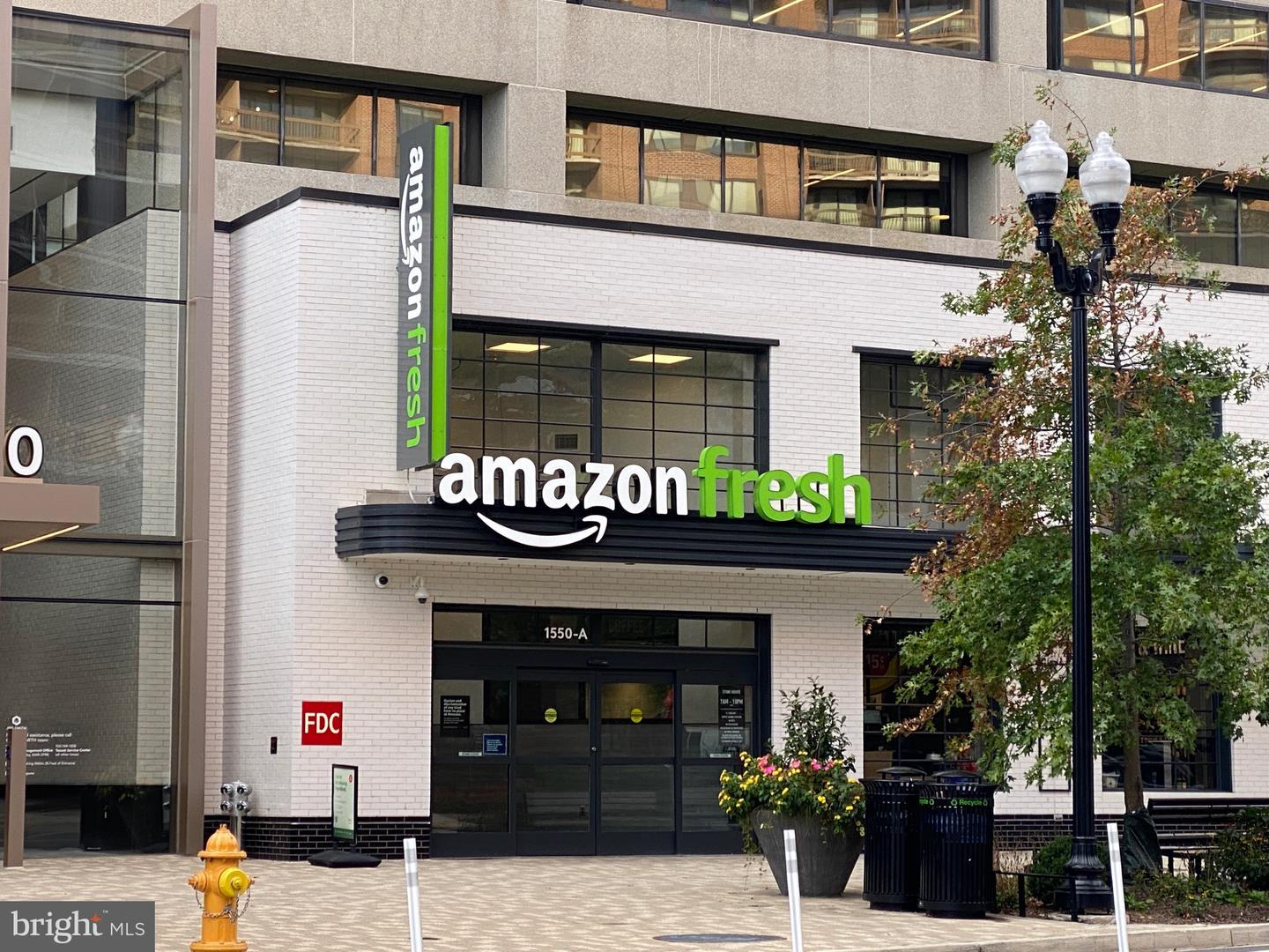 1200 CRYSTAL DR #214, ARLINGTON, Virginia 22202, 2 Bedrooms Bedrooms, ,1 BathroomBathrooms,Residential,For sale,1200 CRYSTAL DR #214,VAAR2066062 MLS # VAAR2066062