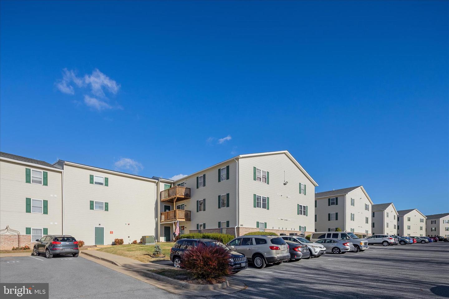 185-H6 HAILEY LN, STRASBURG, Virginia 22657, 2 Bedrooms Bedrooms, ,2 BathroomsBathrooms,Residential,For sale,185-H6 HAILEY LN,VASH2012966 MLS # VASH2012966