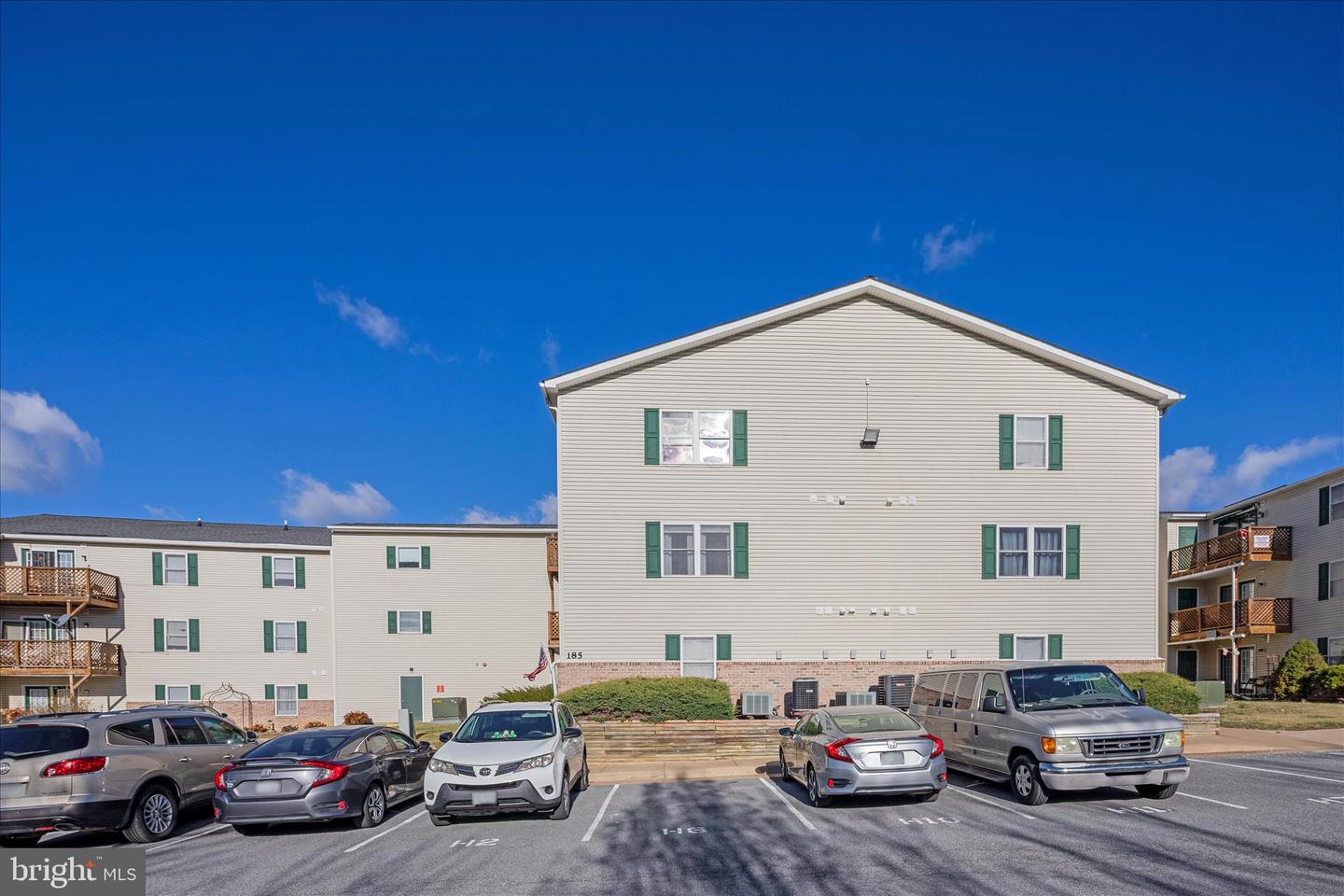 185-H6 HAILEY LN, STRASBURG, Virginia 22657, 2 Bedrooms Bedrooms, ,2 BathroomsBathrooms,Residential,For sale,185-H6 HAILEY LN,VASH2012966 MLS # VASH2012966