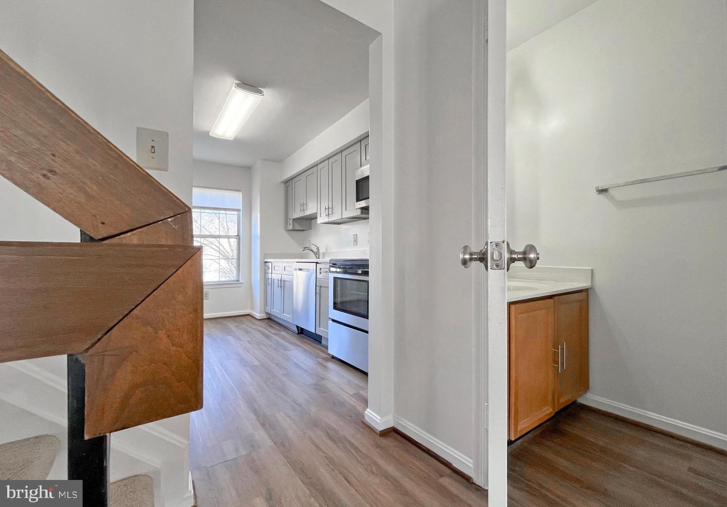 3350 OAKSHADE CT, FAIRFAX, Virginia 22033, 4 Bedrooms Bedrooms, ,3 BathroomsBathrooms,Residential,For sale,3350 OAKSHADE CT,VAFX2279806 MLS # VAFX2279806 3350 OAKSHADE CT, FAIRFAX, Virginia 22033, 4 Bedrooms Bedrooms, ,3 BathroomsBathrooms,Residential,For sale,3350 OAKSHADE CT,VAFX2279806 MLS # VAFX2279806