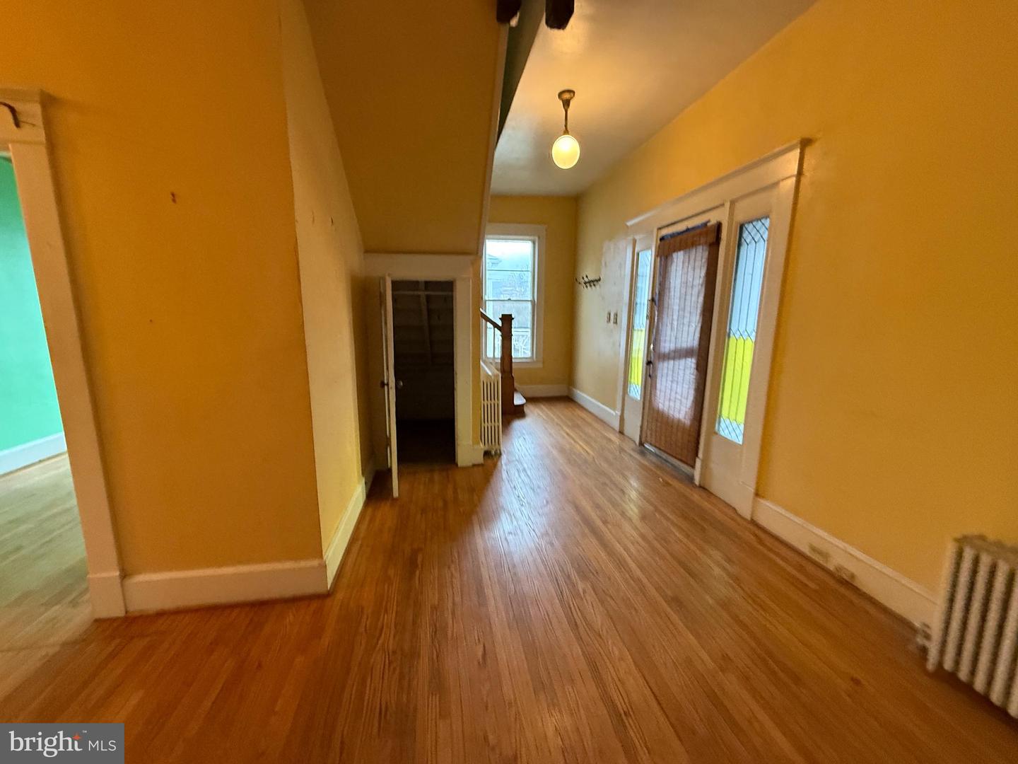 110 N MAIN ST, EDINBURG, Virginia 22824, 3 Bedrooms Bedrooms, ,2 BathroomsBathrooms,Residential,For sale,110 N MAIN ST,VASH2012910 MLS # VASH2012910