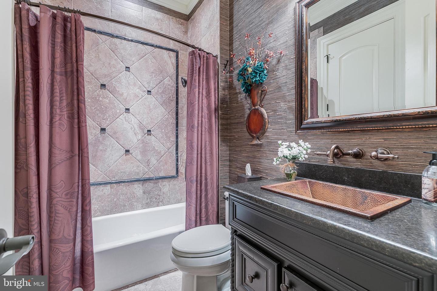 22665 CREIGHTON FARMS DR, LEESBURG, Virginia 20175, 6 Bedrooms Bedrooms, ,6 BathroomsBathrooms,Residential,For sale,22665 CREIGHTON FARMS DR,VALO2111060 MLS # VALO2111060