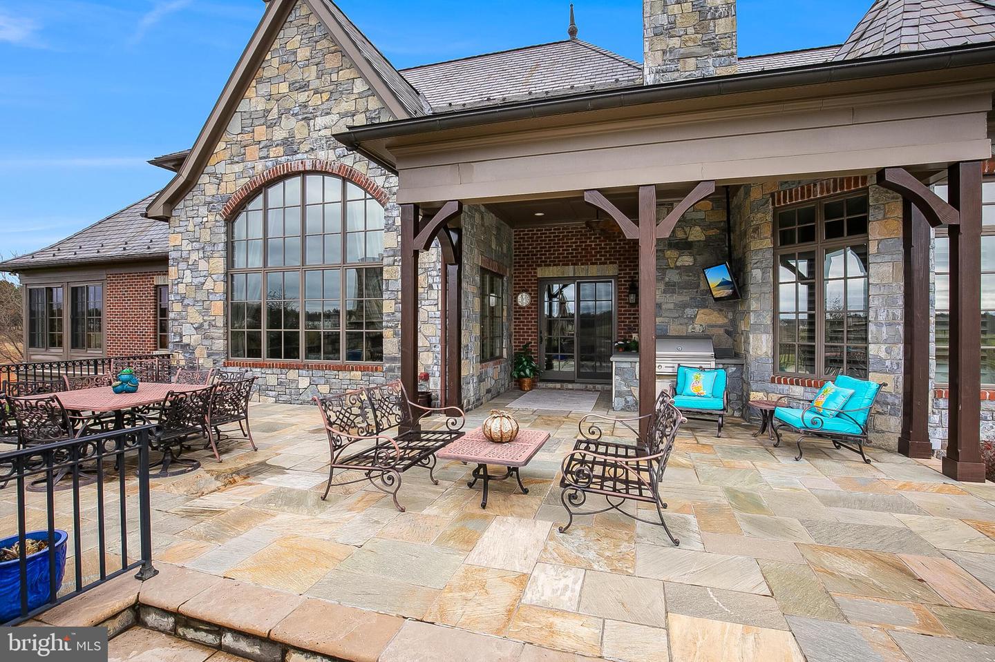 22665 CREIGHTON FARMS DR, LEESBURG, Virginia 20175, 6 Bedrooms Bedrooms, ,6 BathroomsBathrooms,Residential,For sale,22665 CREIGHTON FARMS DR,VALO2111060 MLS # VALO2111060