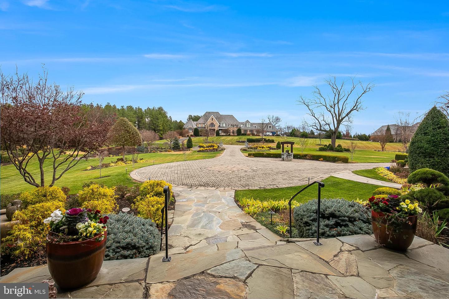 22665 CREIGHTON FARMS DR, LEESBURG, Virginia 20175, 6 Bedrooms Bedrooms, ,6 BathroomsBathrooms,Residential,For sale,22665 CREIGHTON FARMS DR,VALO2111060 MLS # VALO2111060