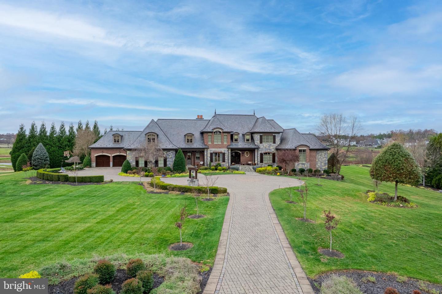 22665 CREIGHTON FARMS DR, LEESBURG, Virginia 20175, 6 Bedrooms Bedrooms, ,6 BathroomsBathrooms,Residential,For sale,22665 CREIGHTON FARMS DR,VALO2111060 MLS # VALO2111060