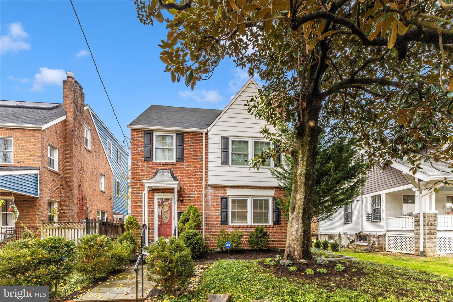 31 MILMARSON PL NW, WASHINGTON, District Of Columbia 20011, 4 Bedrooms Bedrooms, 10 Rooms Rooms,2 BathroomsBathrooms,Residential,For sale,31 MILMARSON PL NW,DCDC2232670 MLS # DCDC2232670 31 MILMARSON PL NW, WASHINGTON, District Of Columbia 20011, 4 Bedrooms Bedrooms, 10 Rooms Rooms,2 BathroomsBathrooms,Residential,For sale,31 MILMARSON PL NW,DCDC2232670 MLS # DCDC2232670