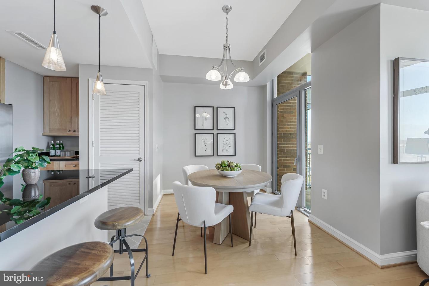 11990 MARKET ST #1616, RESTON, Virginia 20190, 1 Bedroom Bedrooms, ,2 BathroomsBathrooms,Residential,For sale,11990 MARKET ST #1616,VAFX2280634 MLS # VAFX2280634