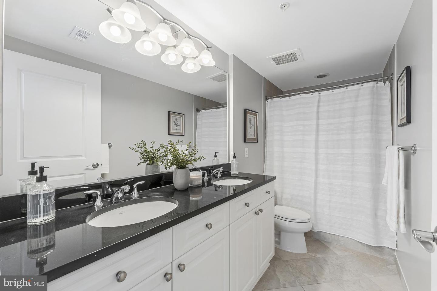 11990 MARKET ST #1616, RESTON, Virginia 20190, 1 Bedroom Bedrooms, ,2 BathroomsBathrooms,Residential,For sale,11990 MARKET ST #1616,VAFX2280634 MLS # VAFX2280634