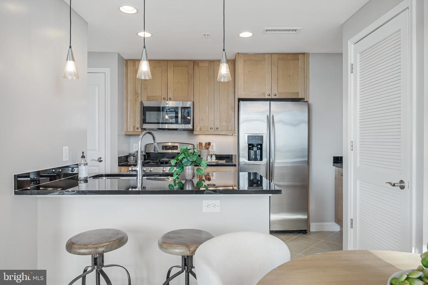 11990 MARKET ST #1616, RESTON, Virginia 20190, 1 Bedroom Bedrooms, ,2 BathroomsBathrooms,Residential,For sale,11990 MARKET ST #1616,VAFX2280634 MLS # VAFX2280634