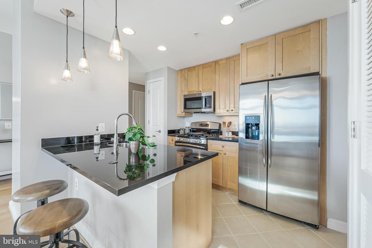 11990 MARKET ST #1616, RESTON, Virginia 20190, 1 Bedroom Bedrooms, ,2 BathroomsBathrooms,Residential,For sale,11990 MARKET ST #1616,VAFX2280634 MLS # VAFX2280634